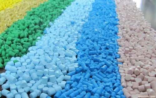 kasus perusahaan terbaru tentang Aplikasi dan permintaan plastik dalam industri kendaraan listrik